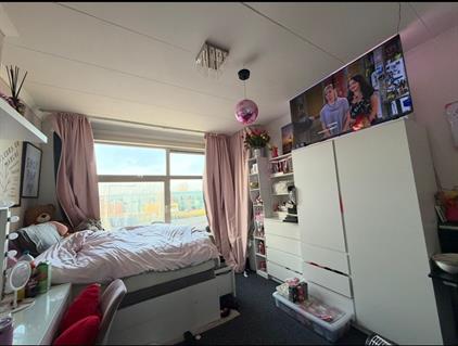 Room for rent 700 euro Rembrandtlaan, Schiedam