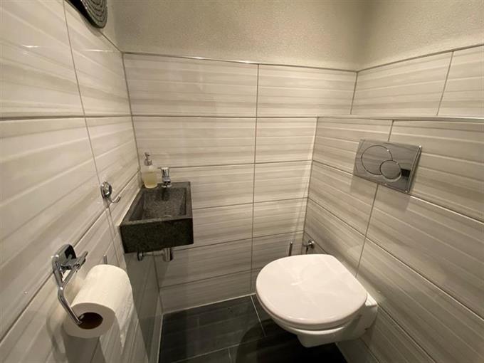 Wohnung bei Willem Baerdesenstraat In Amsterdam