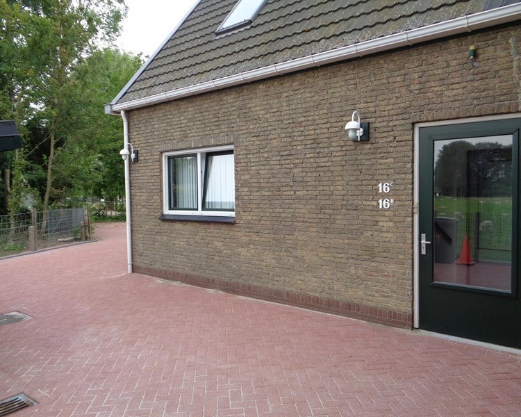 Kamer te huur aan de Provincialeweg in Schalkwijk