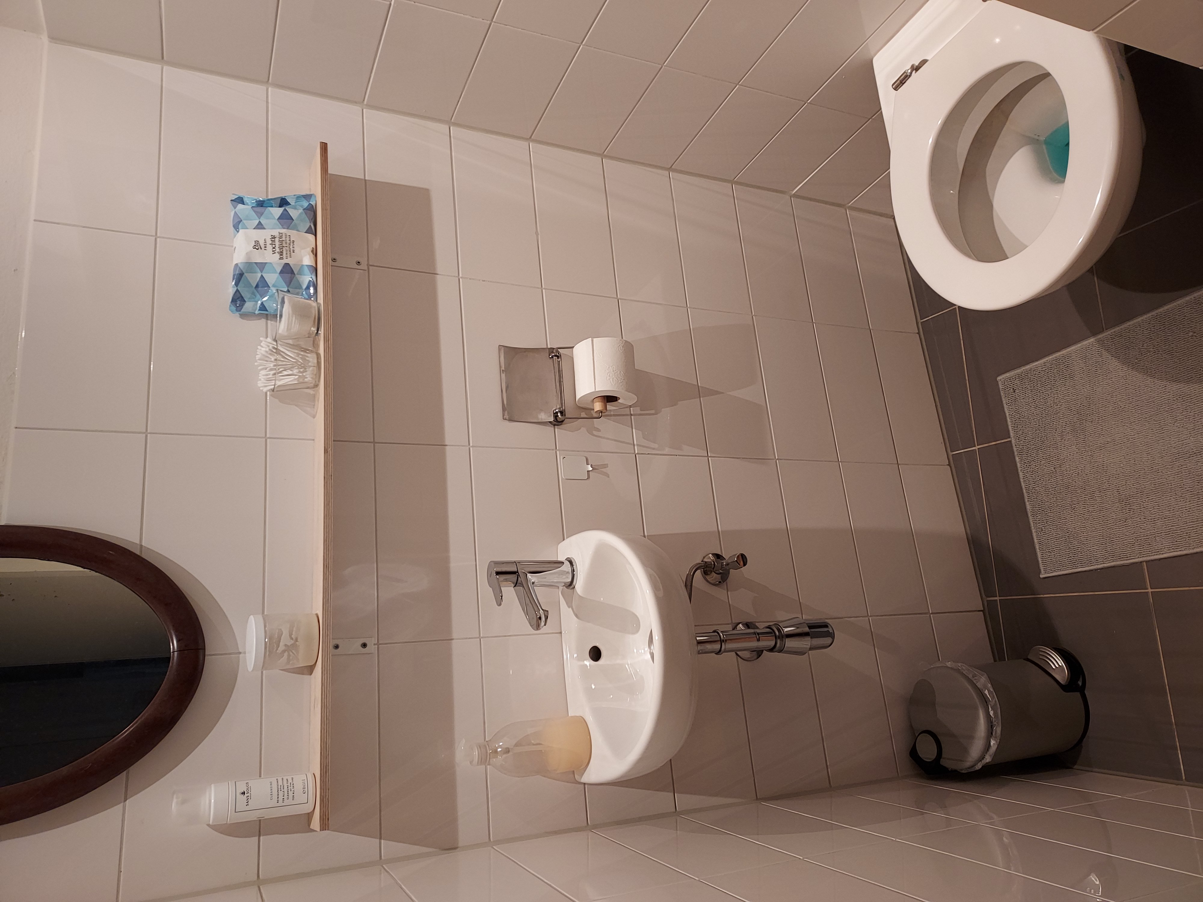 Kamer aan Geldersekade, Amsterdam 8