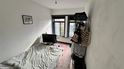 Room for rent 425 euro Grote Marktstraat, Den Haag