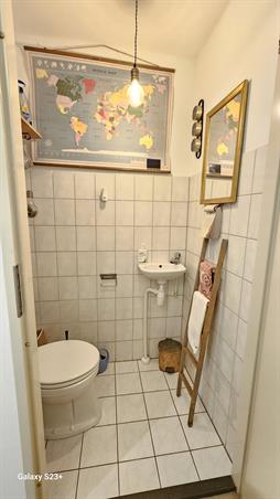 Zimmer bei Van Oosterzeestraat In Rotterdam