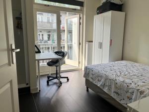 Room for rent 950 euro Shackletonstraat, Amsterdam