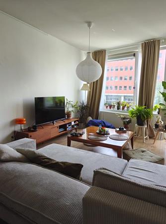 Kamer in Amsterdam, Koningin Wilhelminaplein op Kamernet.nl: Calm room in Amsterdam West