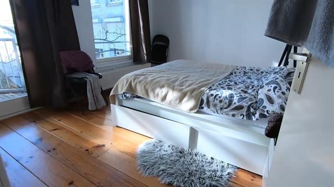 Kamer in Amsterdam, Govert Flinckstraat op Kamernet.nl: Bright Room in the Heart of De Pijp