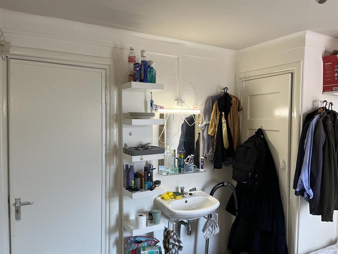 Zimmer bei Prunusstraat In Tilburg