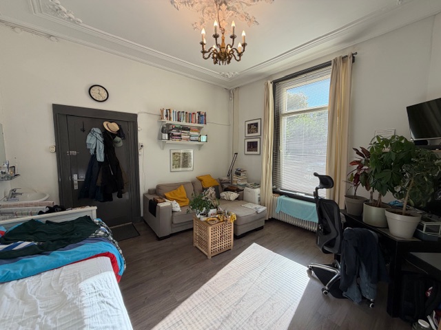 Kamer aan Nieuweweg, Renkum 8