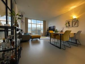 Apartment for rent 2300 euro Louise de Colignystraat, Amsterdam