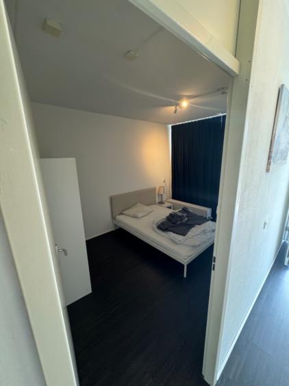 Room for rent 1150 euro Bijlmerdreef, Amsterdam