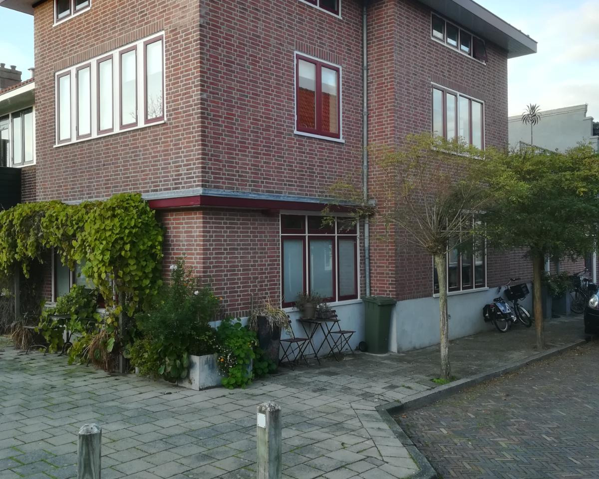 Kamer aan Ampzingstraat, Haarlem 8