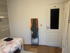 Room for rent 800 euro Borneostraat, Amsterdam