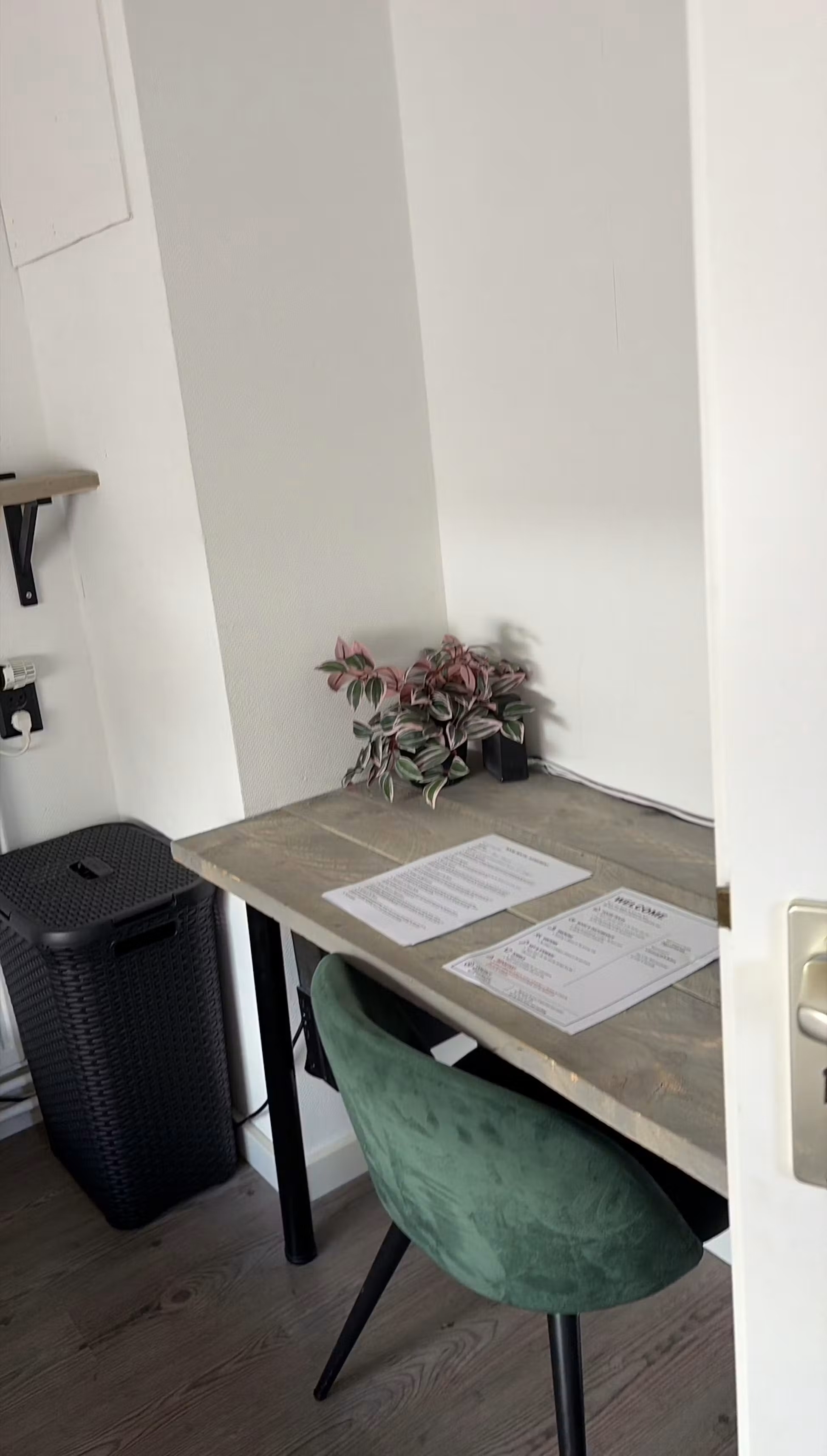Kamer aan Hunze, Rotterdam 6