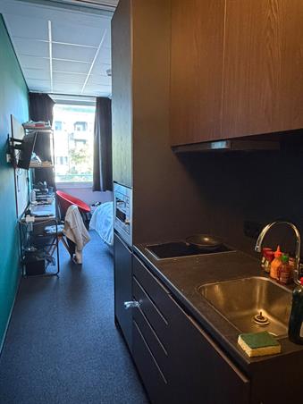 Studio bei Willem Ruyslaan In Rotterdam