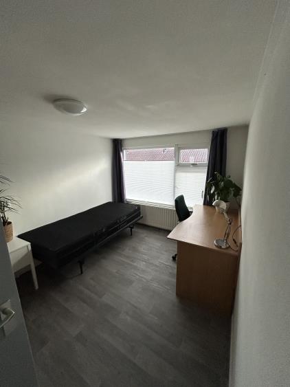 Room for rent 850 euro Zuiddijk, Zaandam