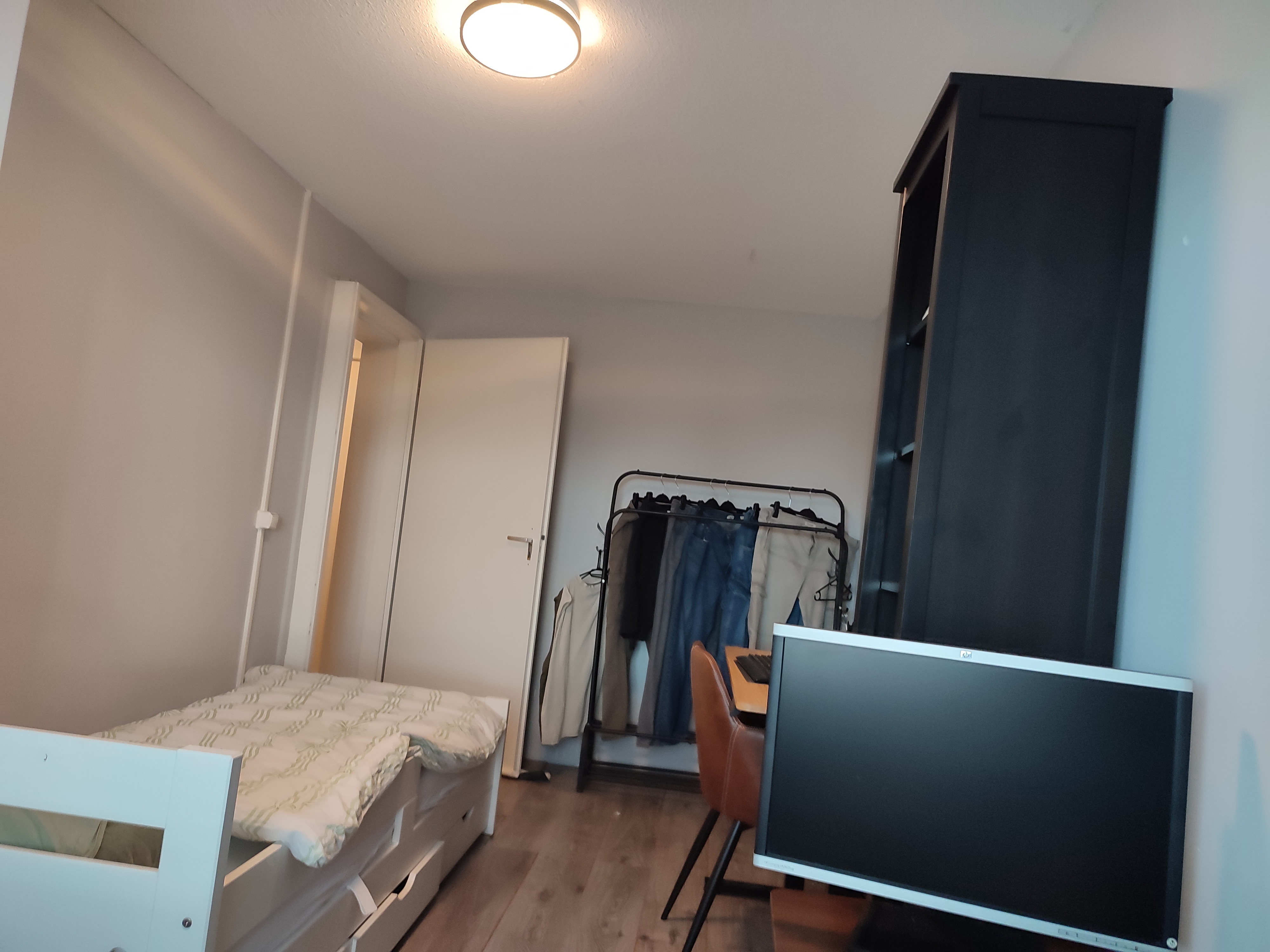 Kamer te huur in Capelle aan den IJssel – Sperwerhof – foto 2