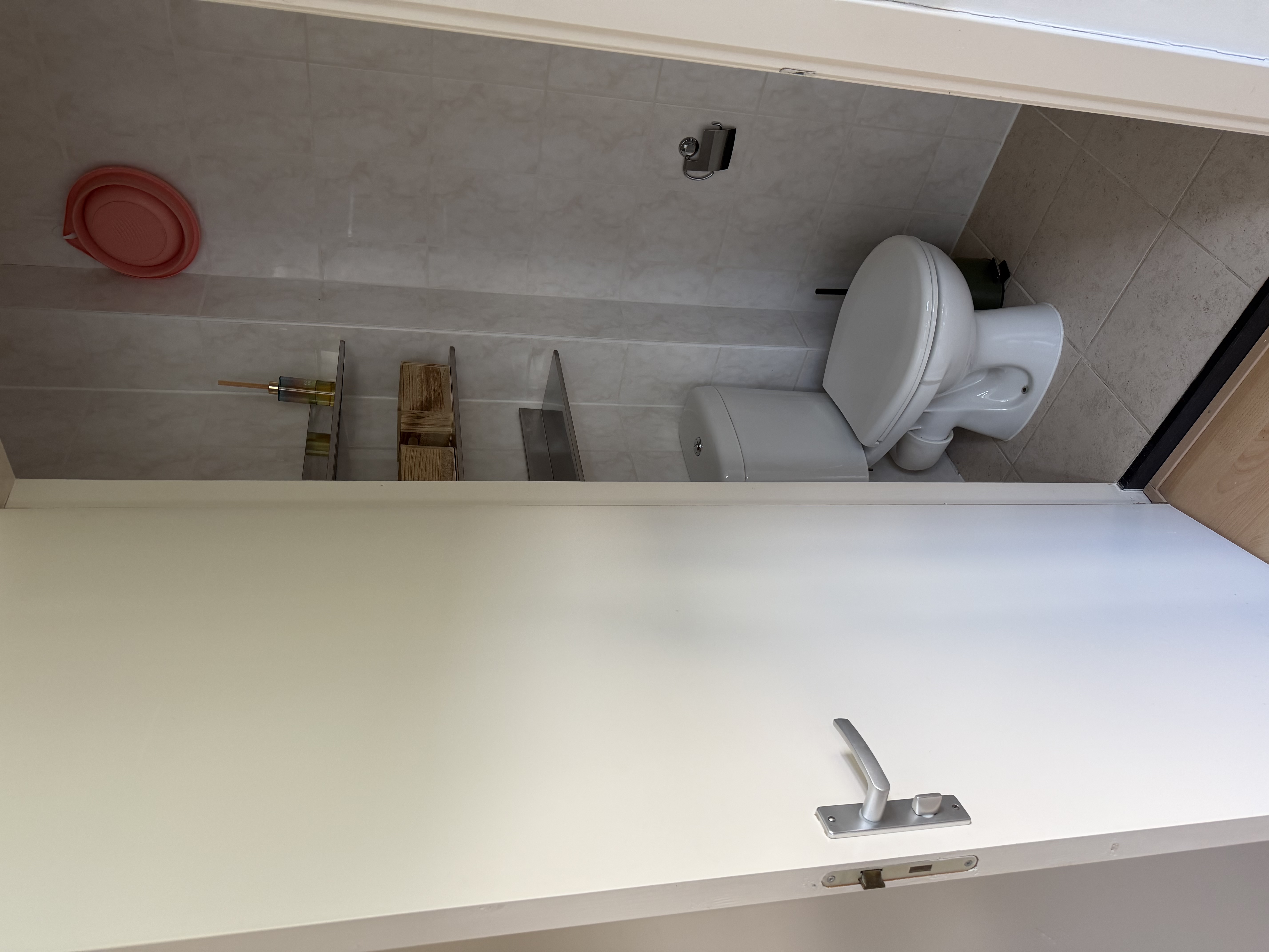 Studio te huur in Utrecht – Sumatrastraat – foto 2