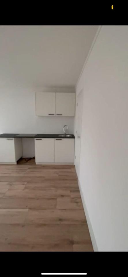 Kamer aan Bernadottelaan, Utrecht 7
