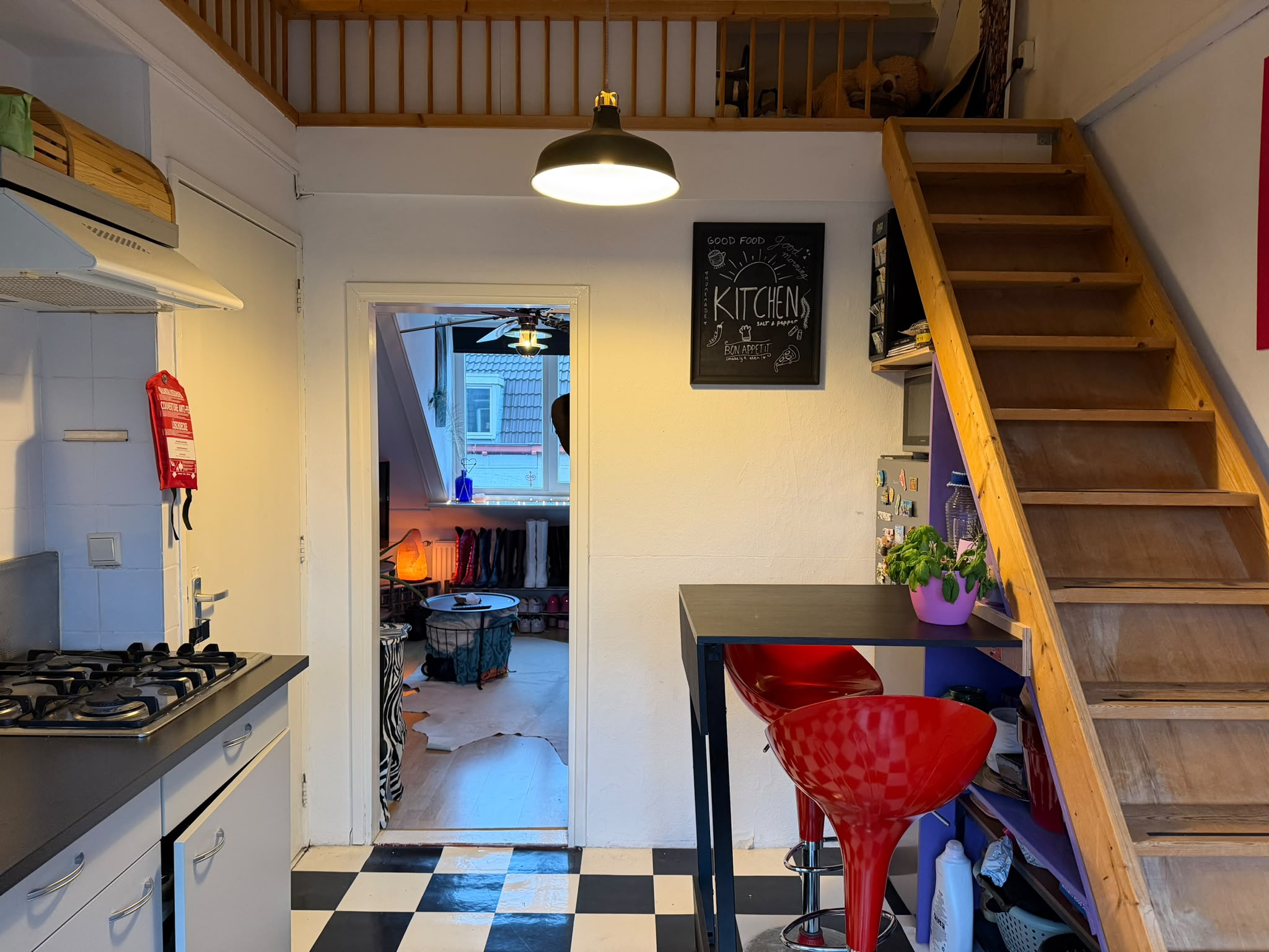 studios for rent on Strijpsestraat