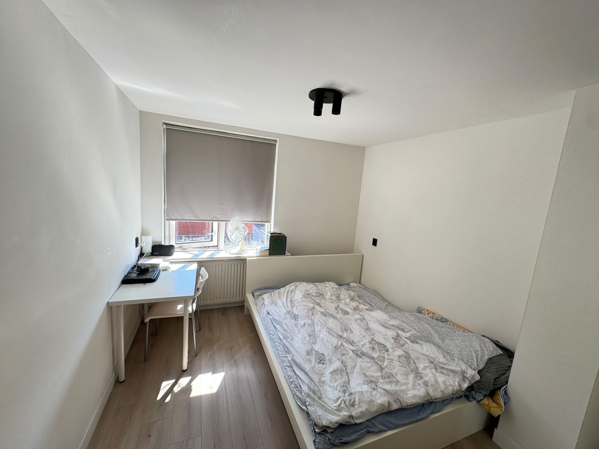 1-pièce studio et chambres de 130 m²