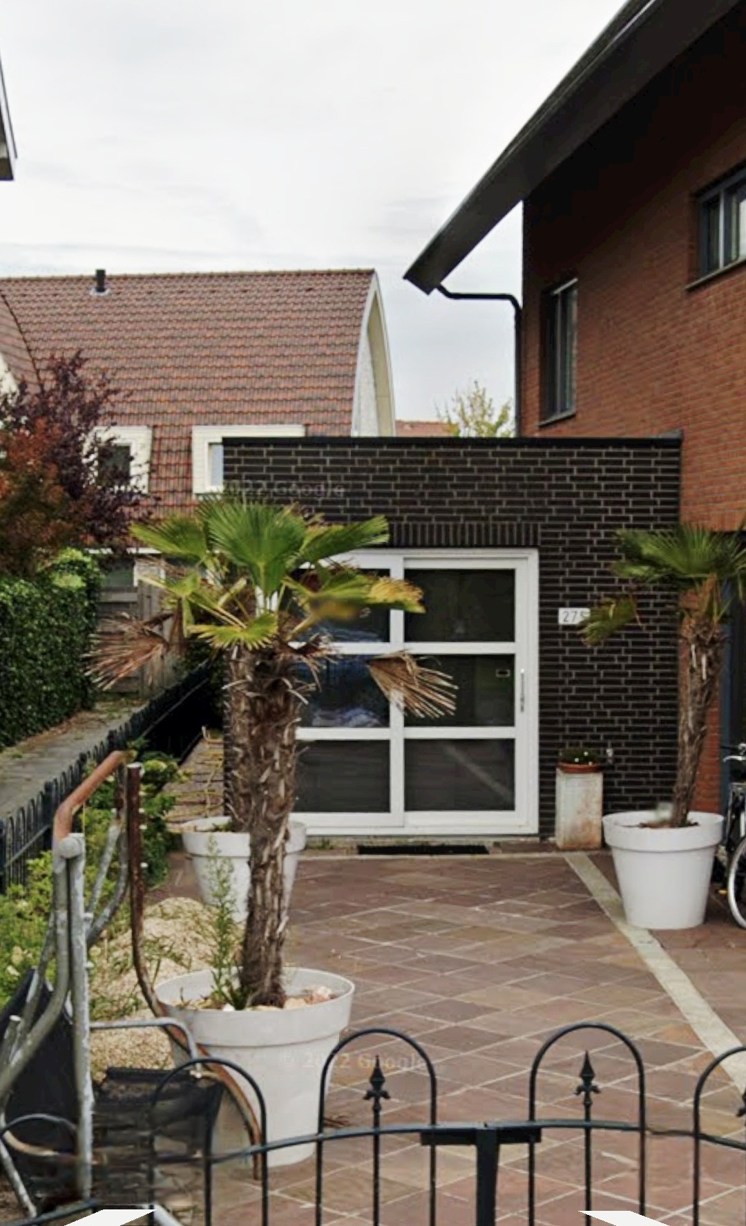 studios for rent on Priamsingel