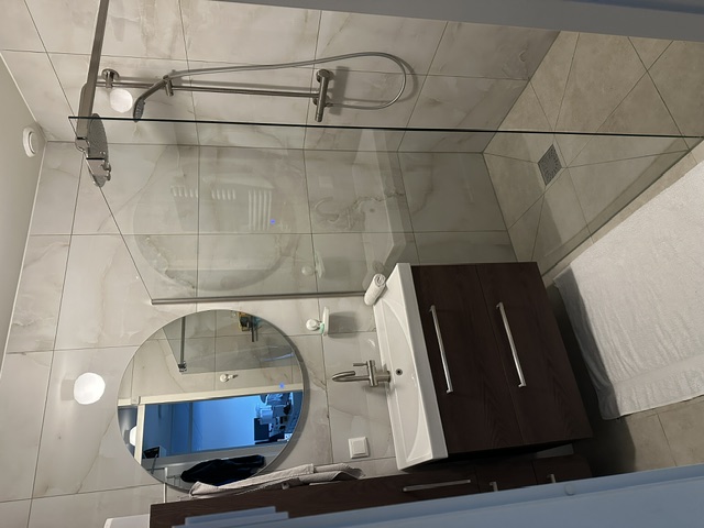 Kamer aan Ben van Meerendonkstraat, Amsterdam 8