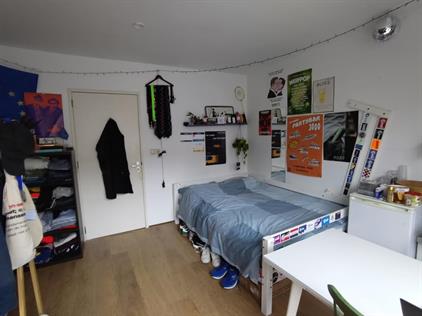 Room for rent 450 euro Parkweg, Groningen