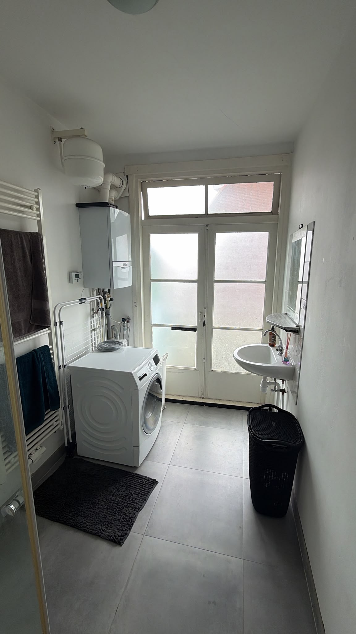 Kamer aan Laakkade, Den Haag 5