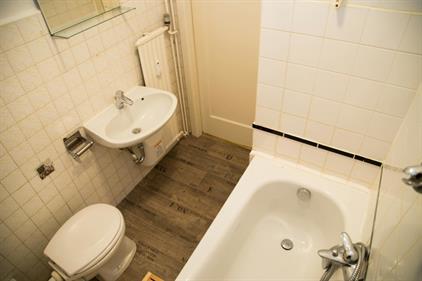 Kamer te huur 55 euro Schouwbroekseweg, Eindhoven