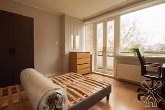 Room for rent 800 euro Dordtselaan, Rotterdam