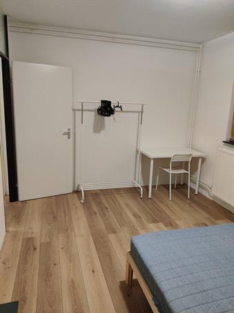 Zimmer bei Schelluinenstraat In Amsterdam