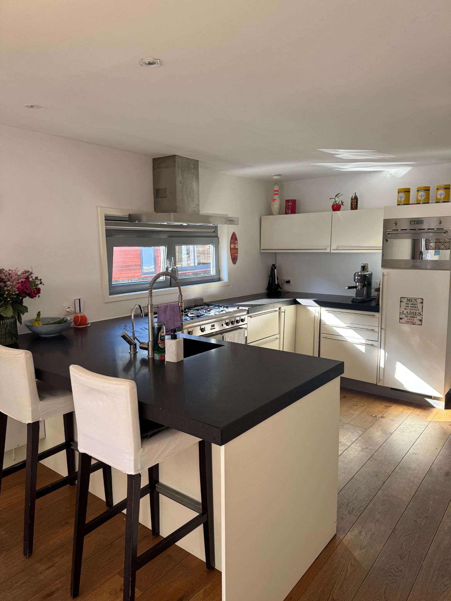 Appartement te huur in Amsterdam – Jacob van Lennepkade – foto 2
