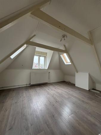 Kamer in Groningen, Van Sijsenstraat op Kamernet.nl: Studentkamer ca. 12 m2 voor studente