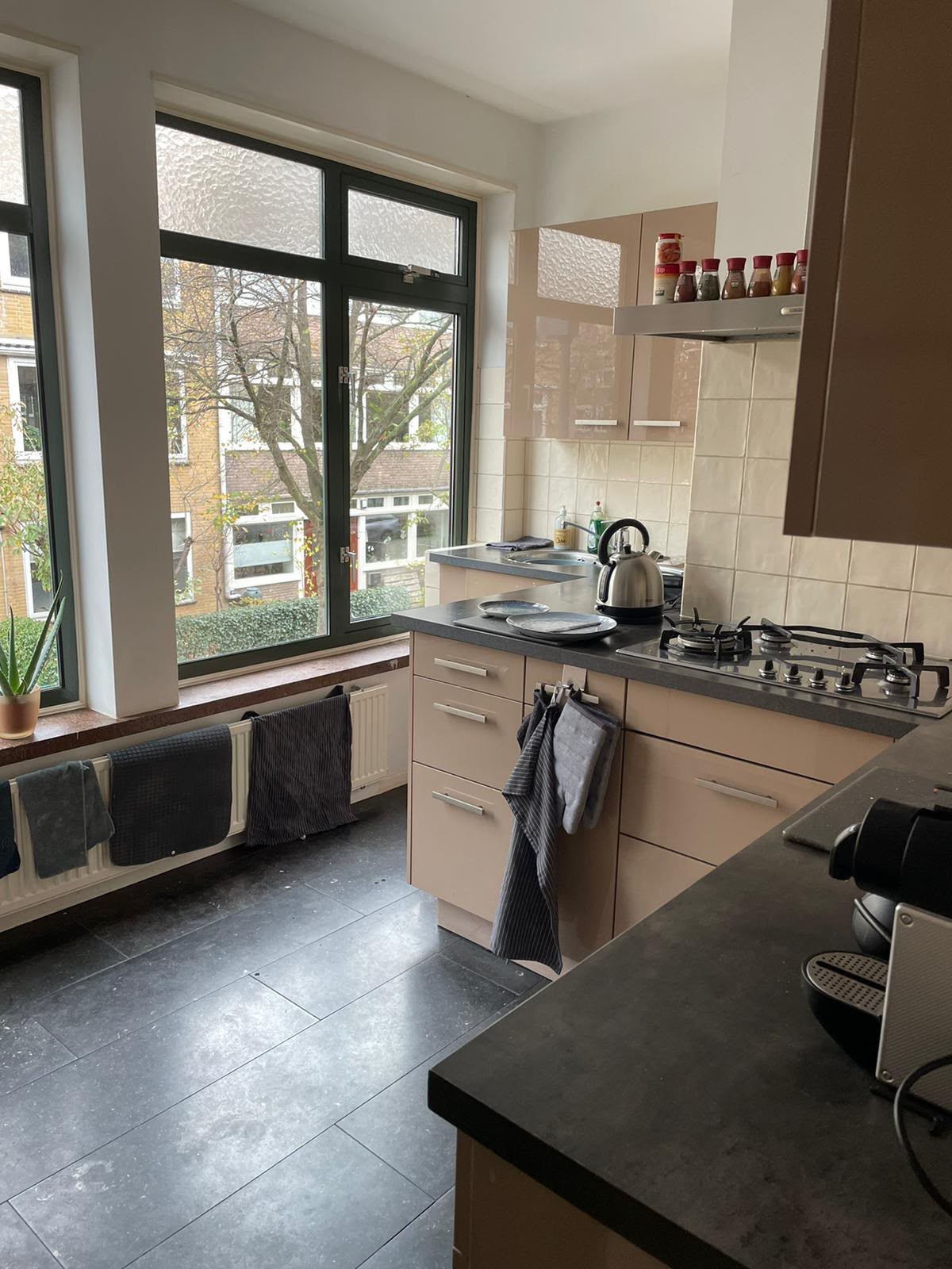 Kamer te huur in Rotterdam – Doezastraat – foto 3