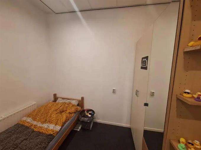 Zimmer bei Deurningerstraat In Enschede