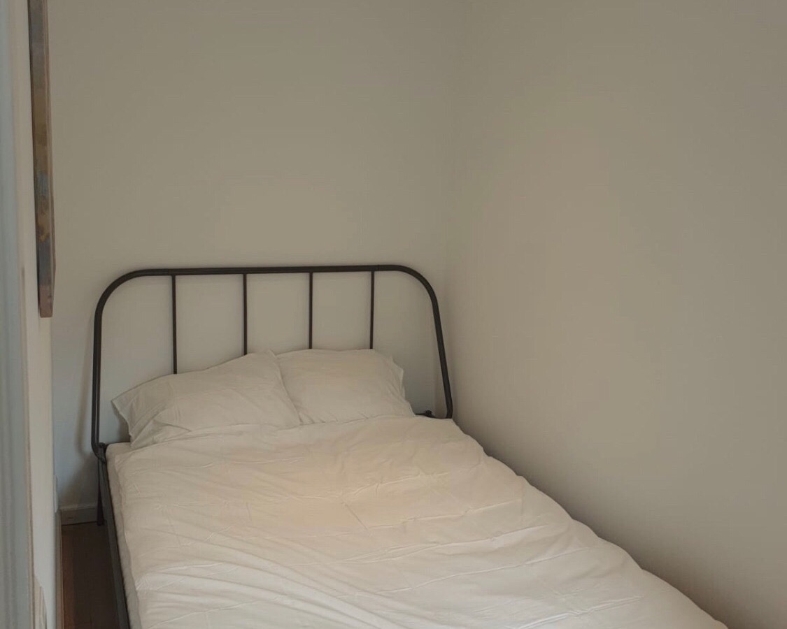 Appartement aan Albert Cuypstraat, Amsterdam 8