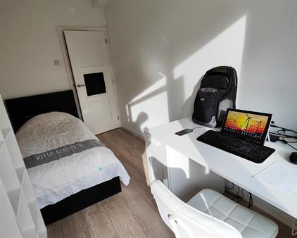 Room for rent 860 euro Godijn van Dormaalstraat, Rotterdam