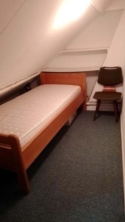 Room for rent 300 euro Dennenweg, Soest
