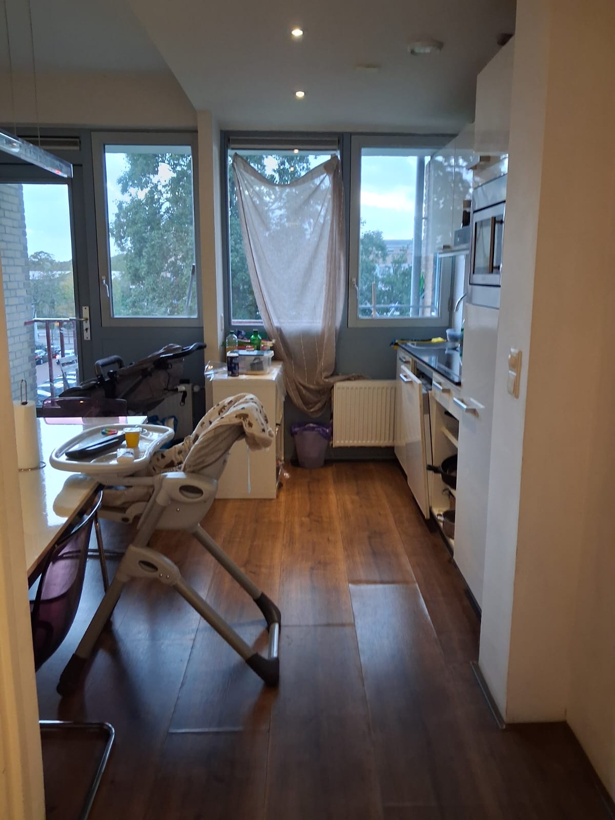 Kamer aan Leenhofstraat, Amsterdam 8