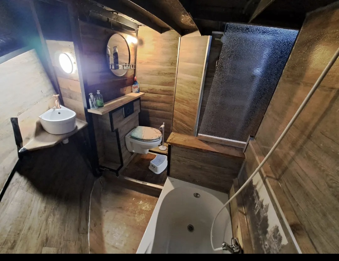 Kamer aan Veerdijk, Wormer 10