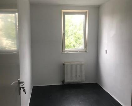 Room for rent 575 euro M.J. Granpre Molierestraat, Almere