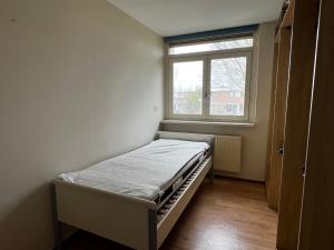 Room for rent 650 euro Botter 12, Lelystad
