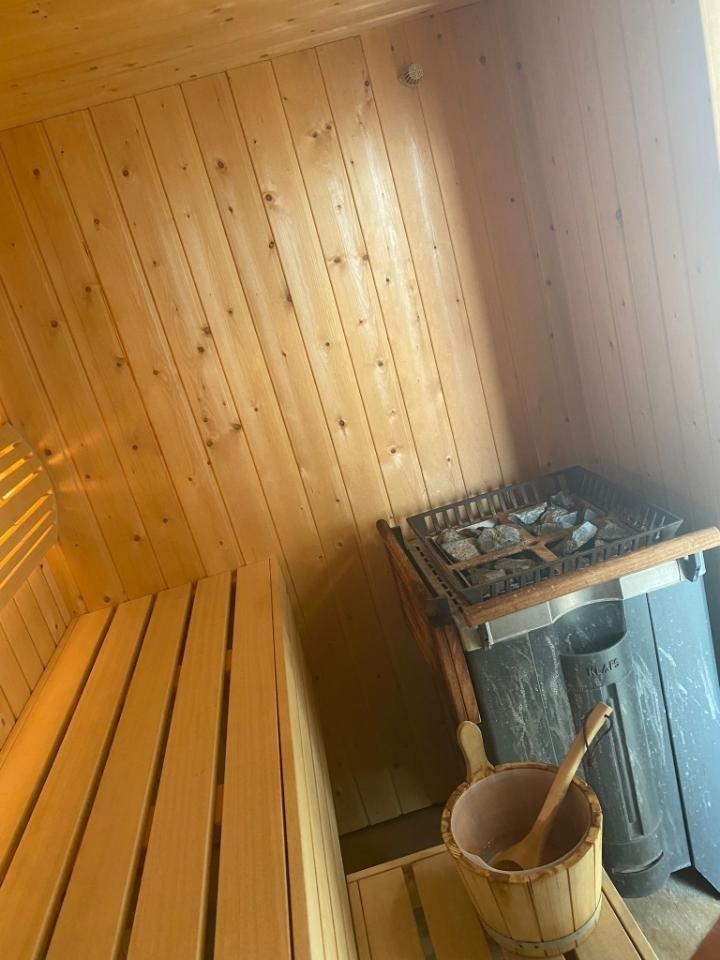 Van der Hoevenplein, Rotterdam foto 5