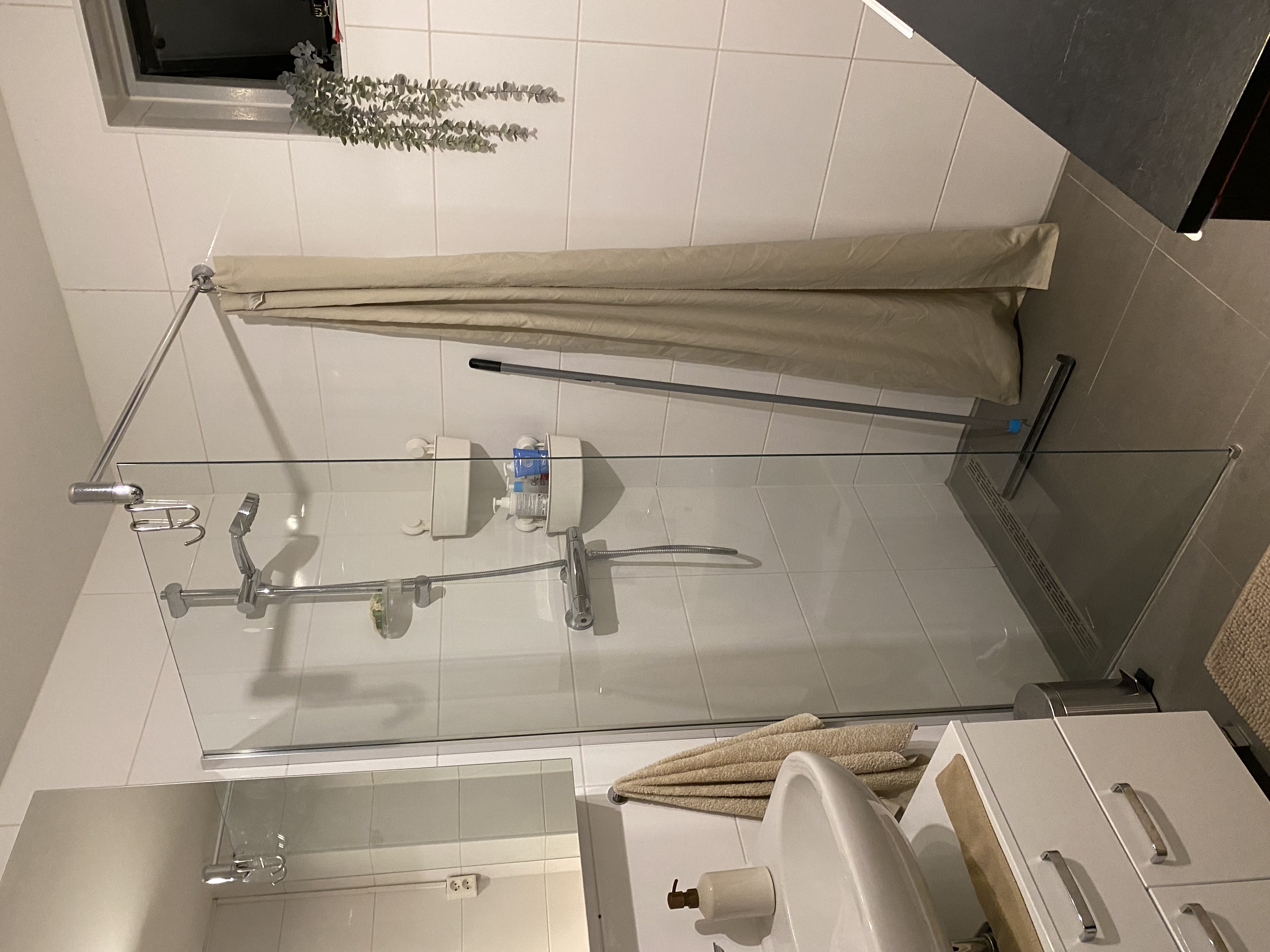 Kamer aan Leenhofstraat, Amsterdam 6