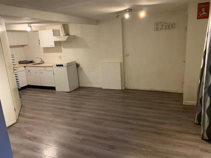 Apartment for rent 1000 euro Zuiddijk, Zaandam