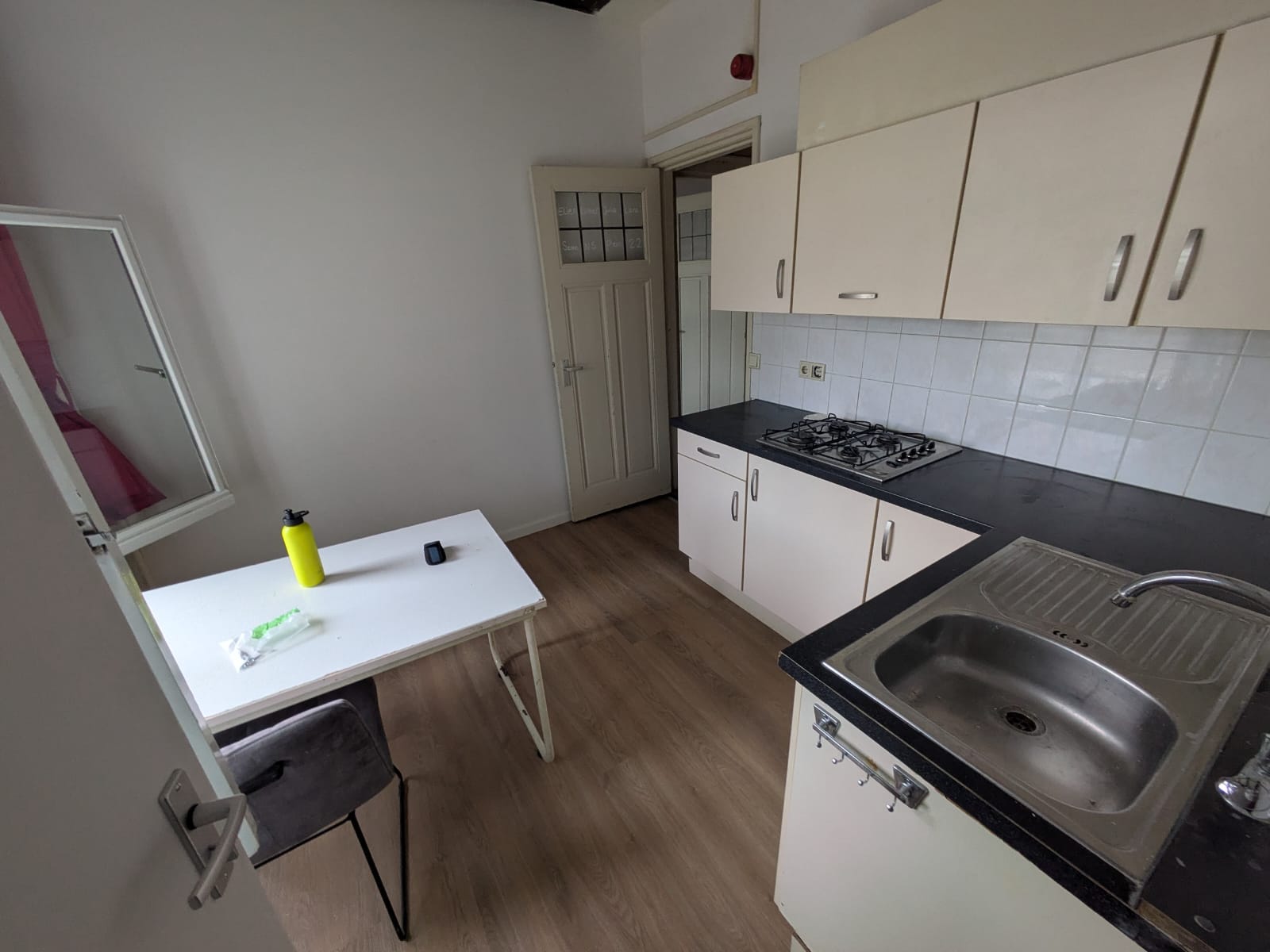 Kamer aan NS Plein, Tilburg 6