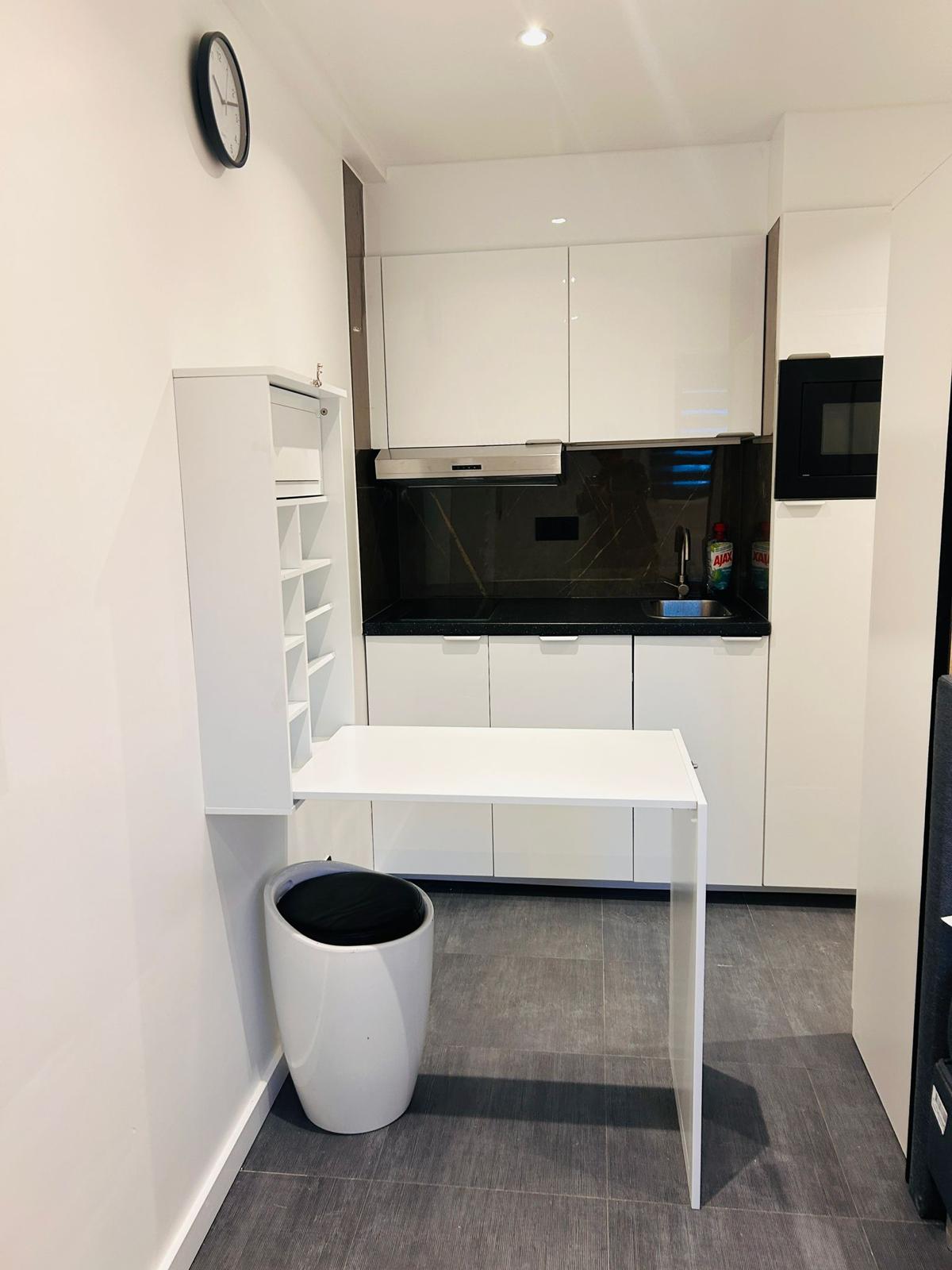 apartments for rent on Maandagstraat