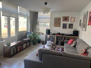 Kamer te huur 900 euro Charlotte de Bourbonstraat, Amsterdam