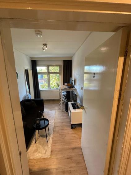 Room for rent 695 euro Hugo de Grootstraat, Delft