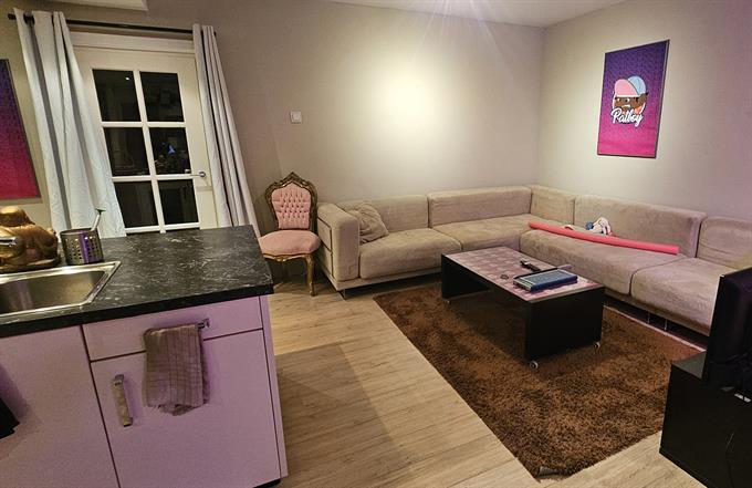 Zimmer bei Nachtwachtlaan In Amsterdam