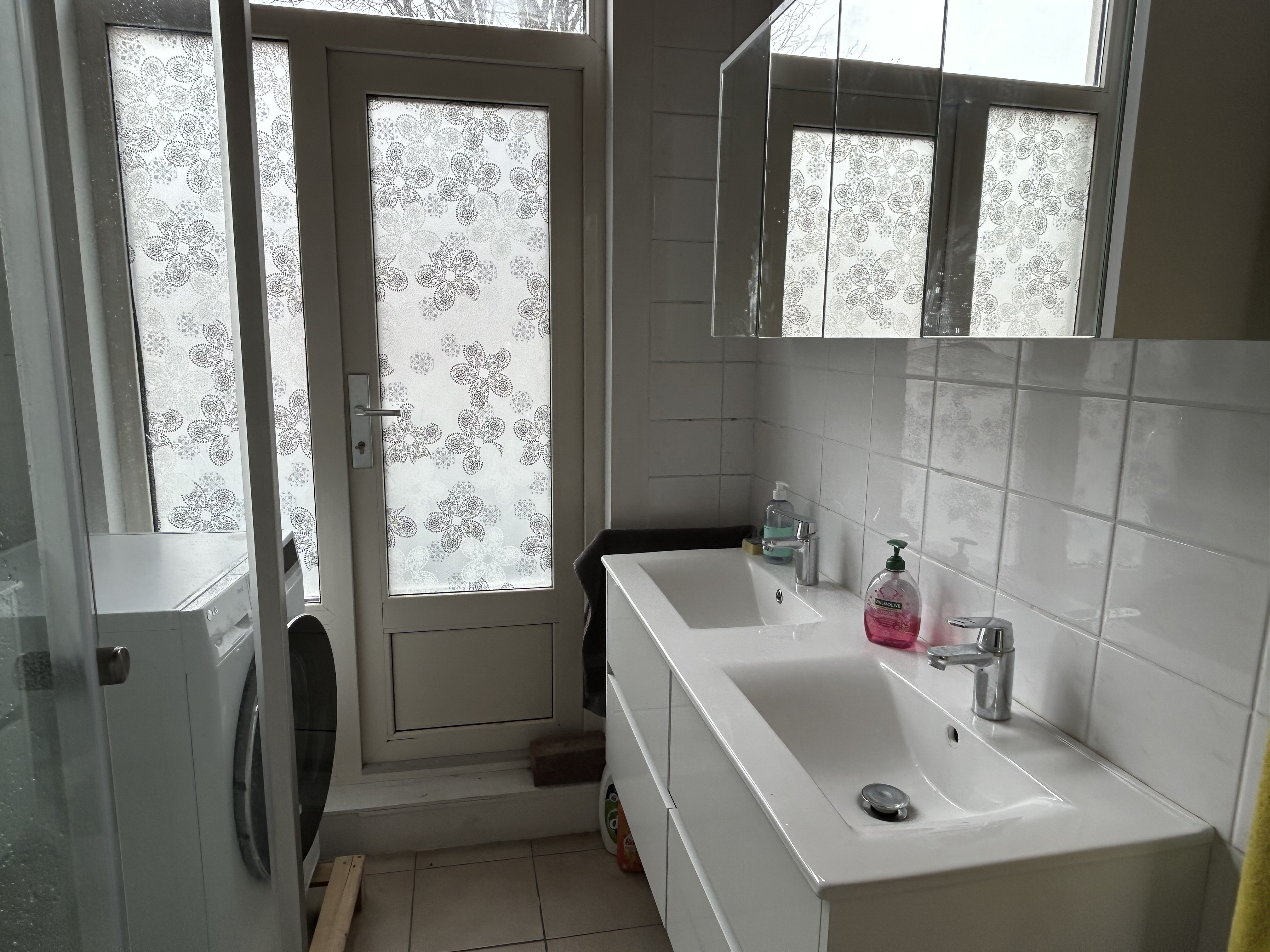 Kamer te huur in Den Haag – Hendrik Zwaardecroonstraat – foto 3